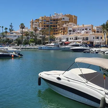 H49 Cabopino Daire Marbella