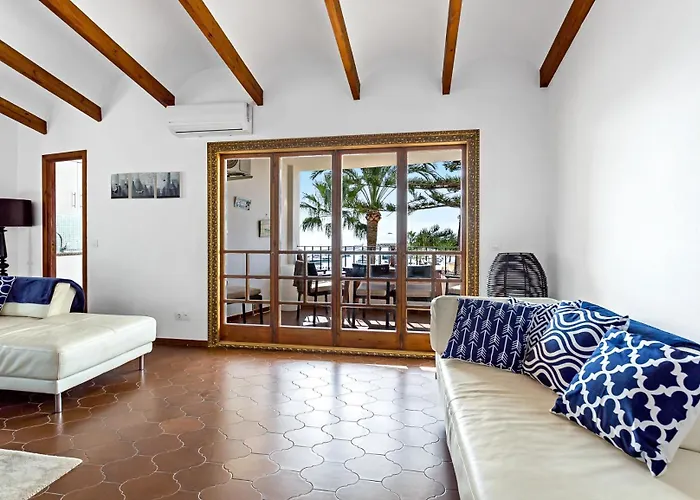 Апартаменты H49 Cabopino Марбелья