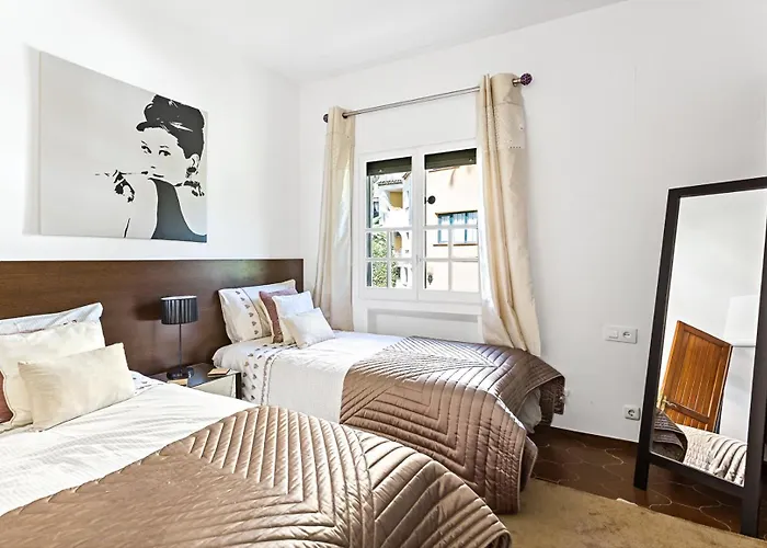 H49 Cabopino Апартаменты