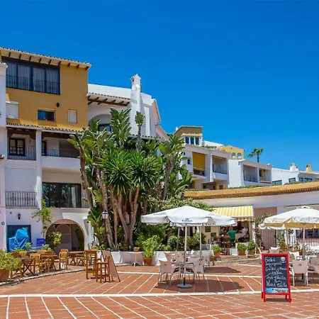 H49 Cabopino Apartamento