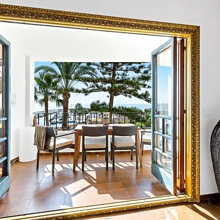 H49 Cabopino Apartamento *